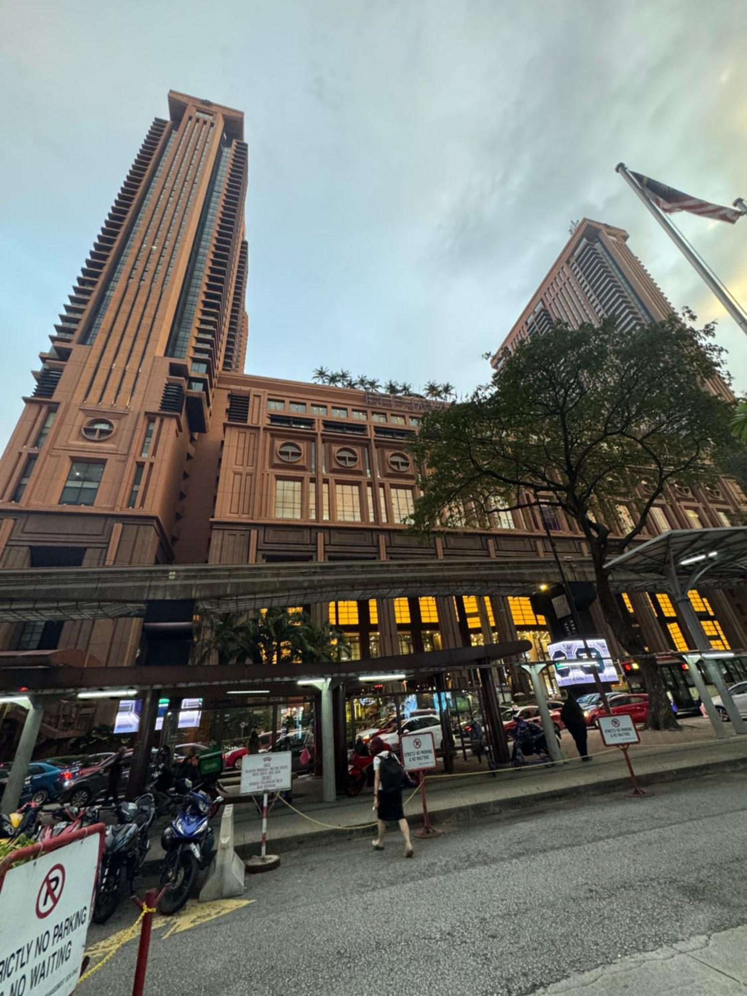 Lexus Service At Berjaya Times Square Kl * Kuala Lumpur